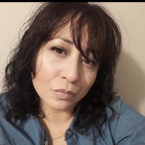 Meet your Posher, Inez